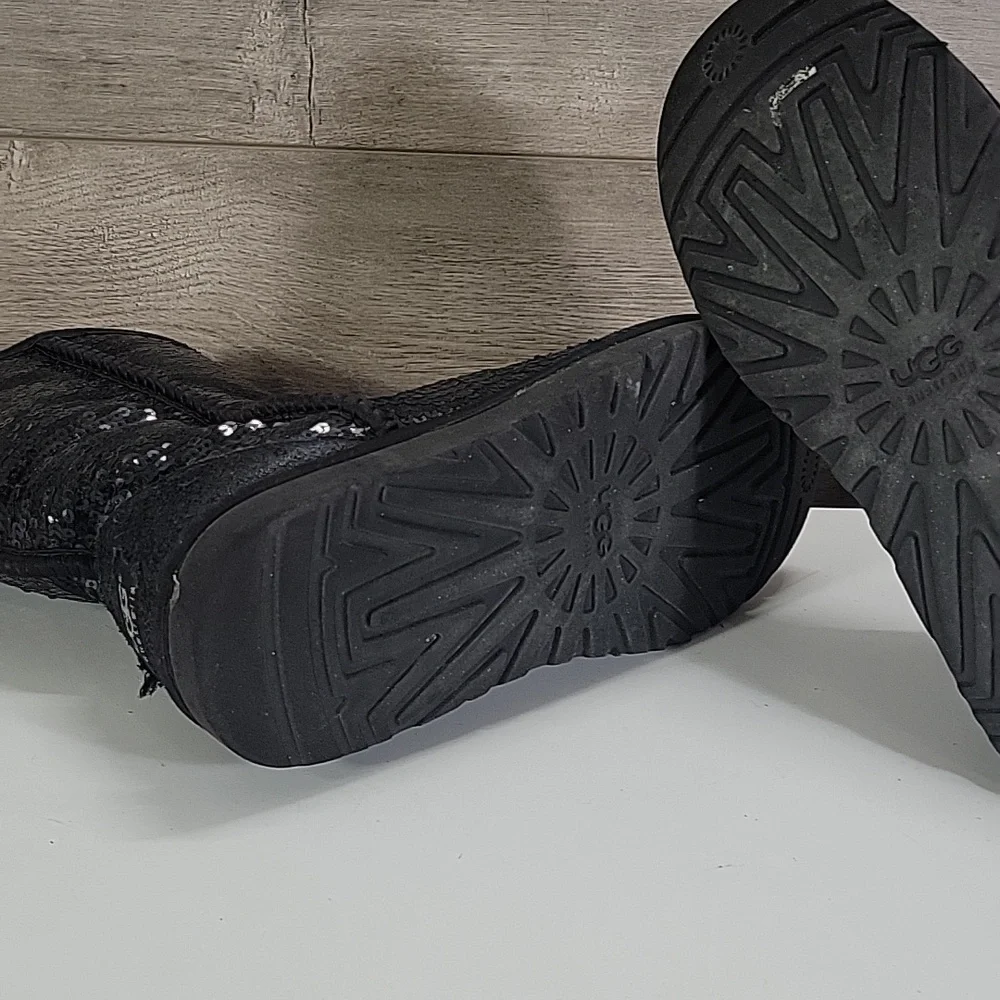 UGG Black Sequin Winter Boots Sz 7